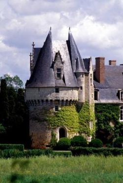 Château de Bazouges (72)