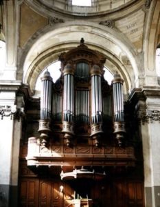 Temple de Pentemont (75), orgue construit par Cavaillé-Coll en 1845