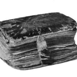 Bible envoyée par la Société biblique anglaise à Madagascar pendant la persécution (1835) et enfouie
