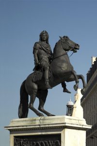 Place des Victoires - Statue équestre de Louis XIV (1822)