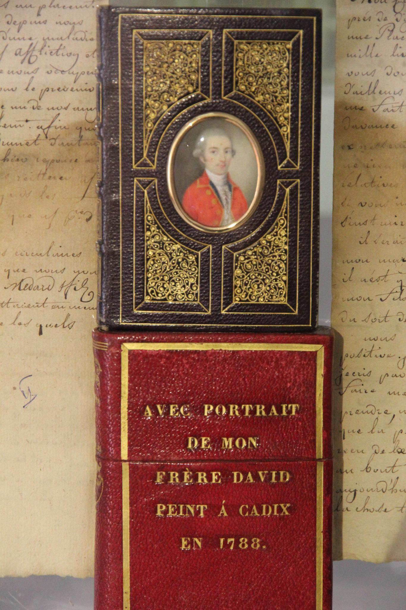 Reliure en maroquin avec portrait en miniature de David Médard, frère de Louis