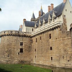 Le_château_des_Ducs_de_Bretagne_à_Nantes