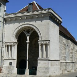 <i>Temple du Saint-Esprit à Besançon – vue extérieure</i>