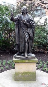 Statue de John Wesley à la Cathédrale Saint Paul de Londres