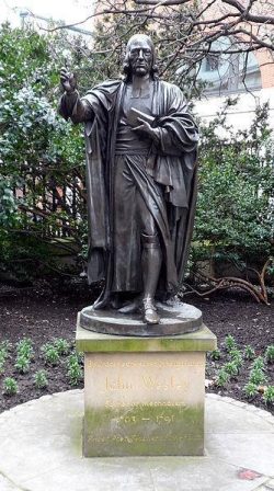 Statue of John Wesley at Saint Paul's Cathedral in London