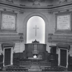Chœur du temple du Saint-Esprit à Paris vers 1960
