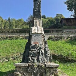 Angrogna_Chanforan_Monument_(01)